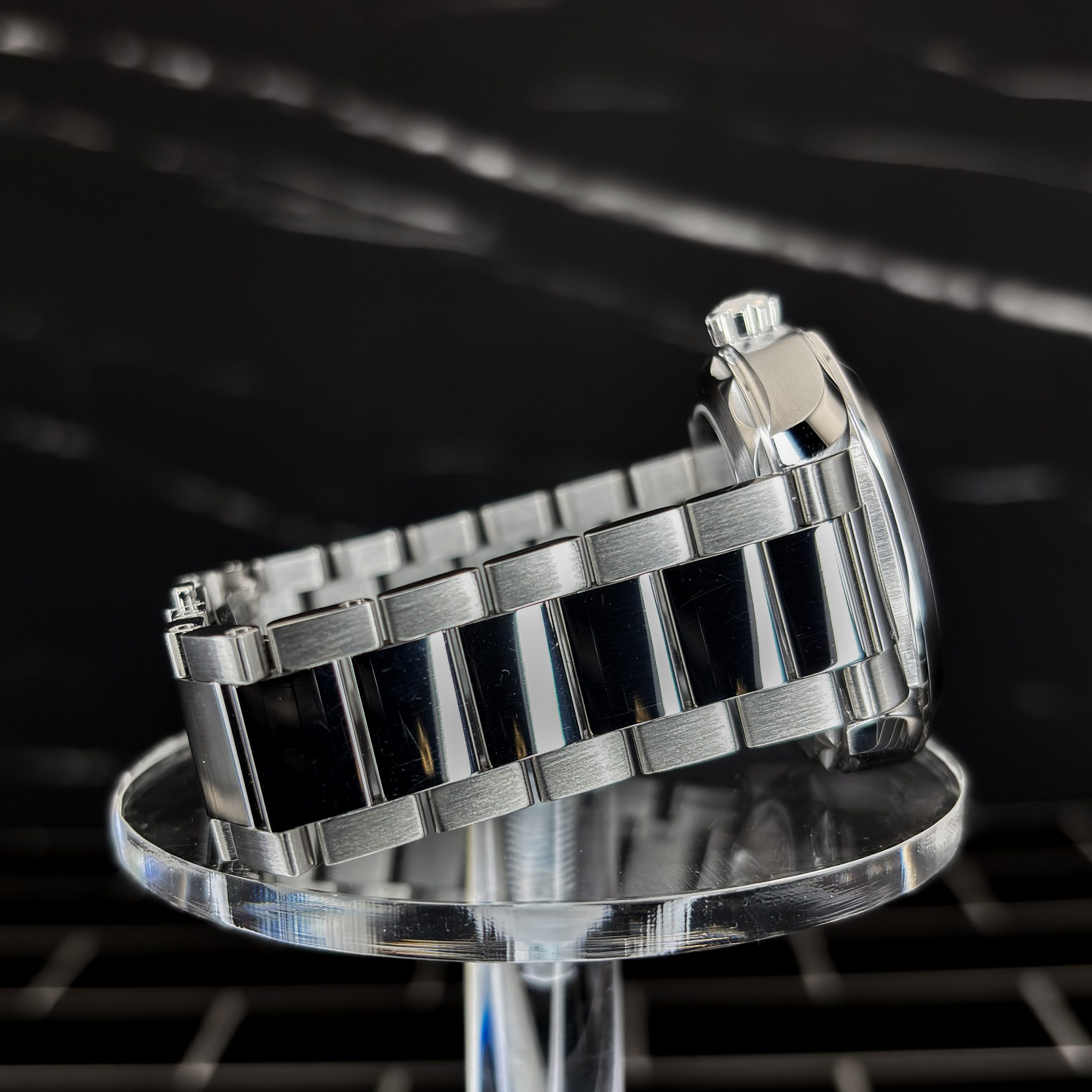 Omega Seamaster Aqua Terra - Image 8