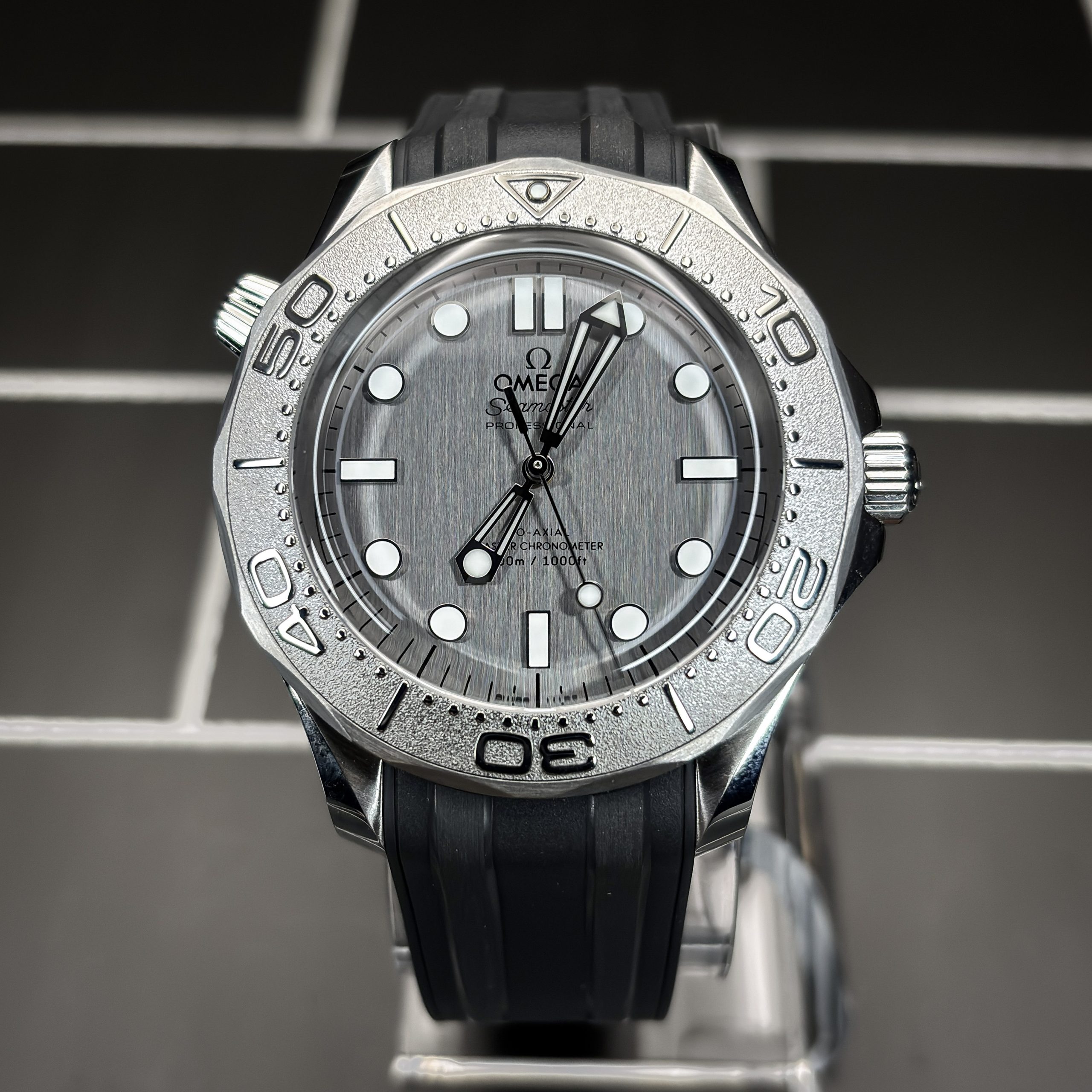 Omega Seamaster Diver 300 M